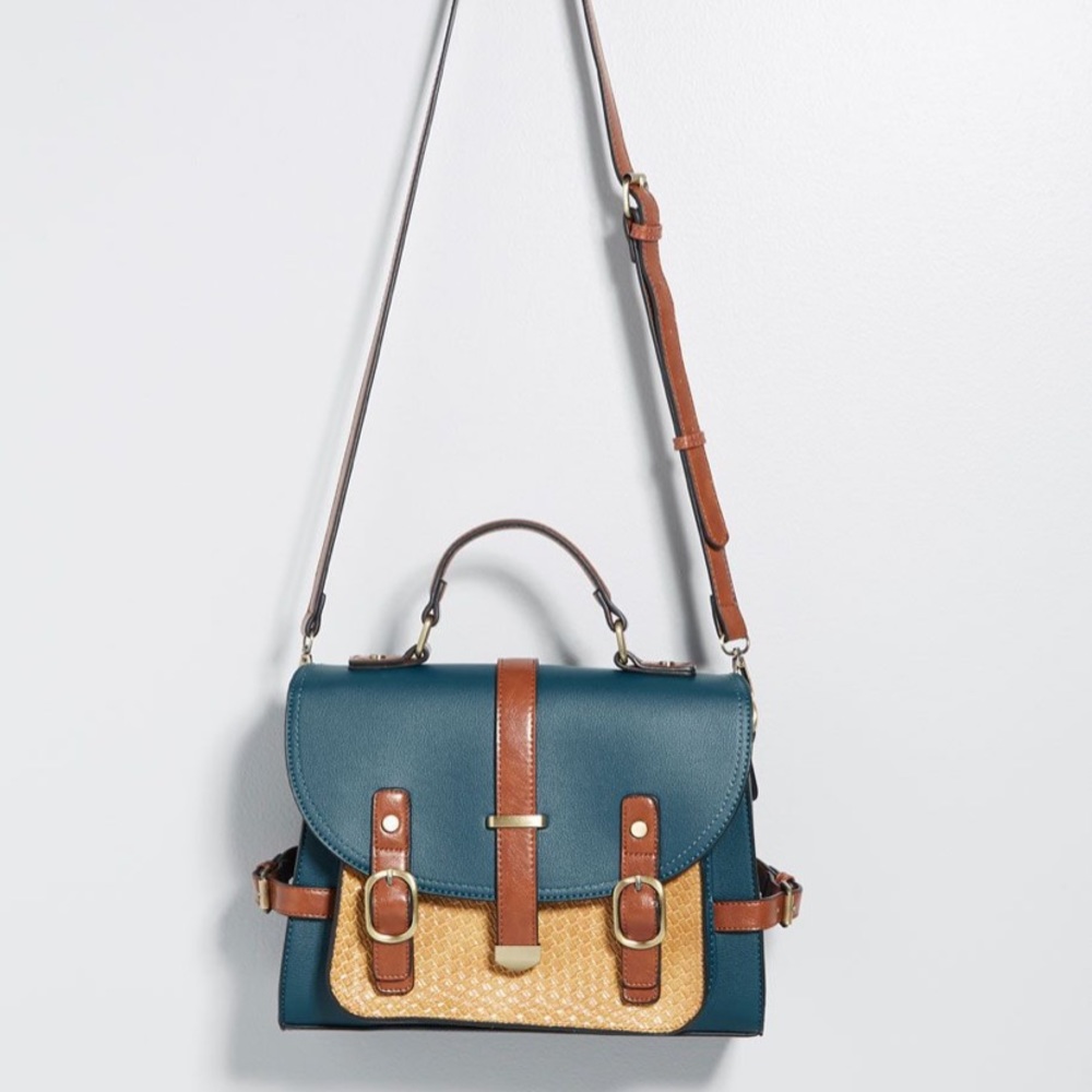 ModCloth Authentically Academic shoulder/messenger bag in teal, NWT